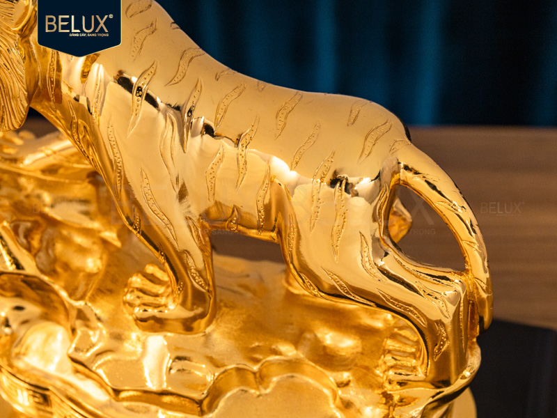 Tượng Linh Vật Hổ Phong Thủy Bằng Đồng Mạ Vàng 24k