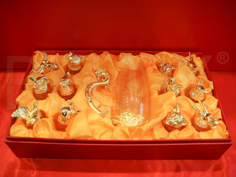 Bộ Ly Chén 12 Con Giáp Dát Vàng 24k