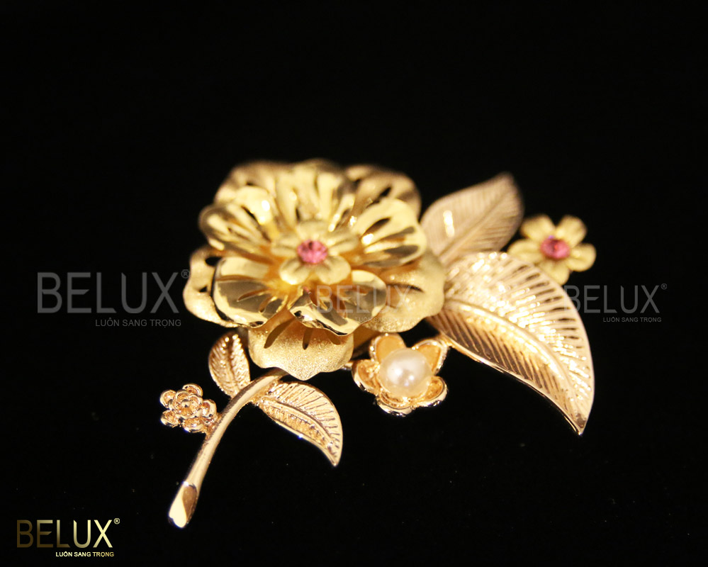Hoa Hồng Cài Áo Mạ Vàng – Hoa Cài Áo