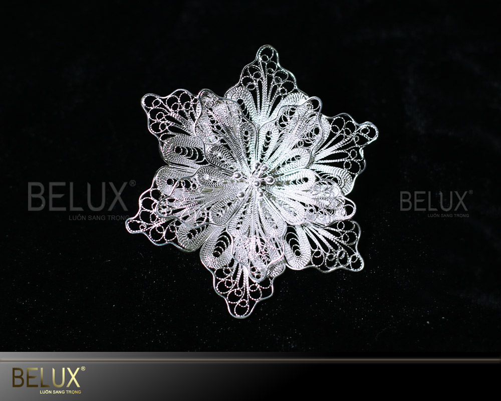 Hoa Cài Áo Mẫu 4