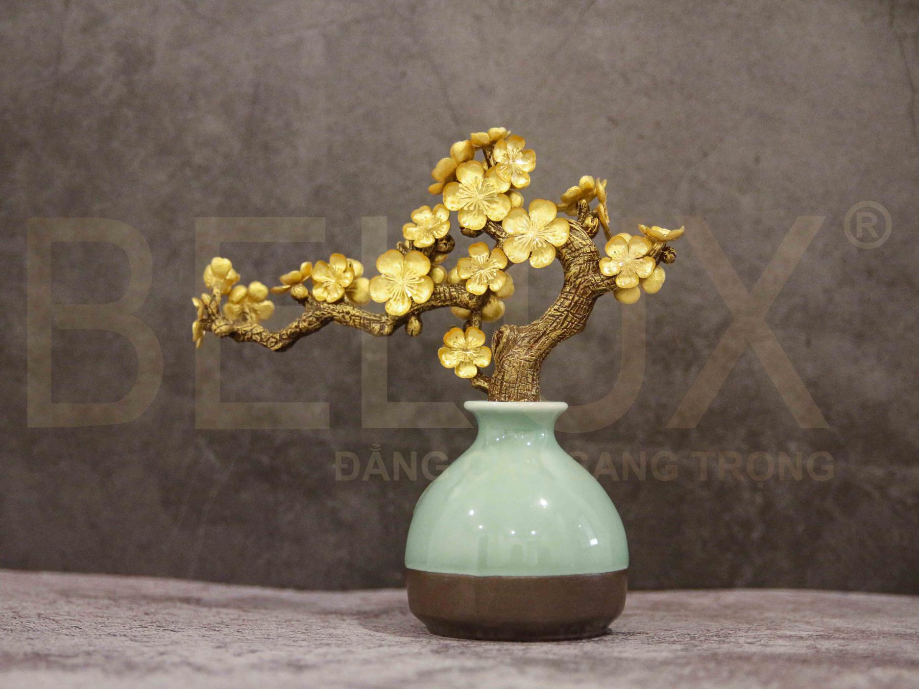 Bình tích lộc hoa mai dát vàng 24k