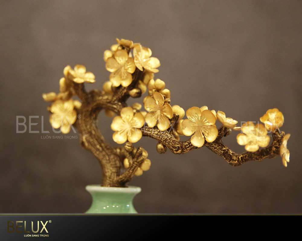 Bình tích lộc hoa mai dát vàng 24k
