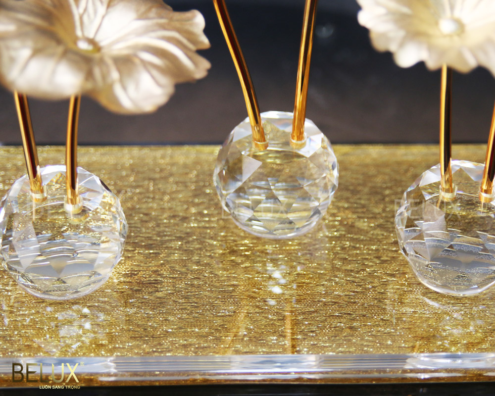 Hồ Hoa Sen Dát Vàng 24K 6 Nhánh