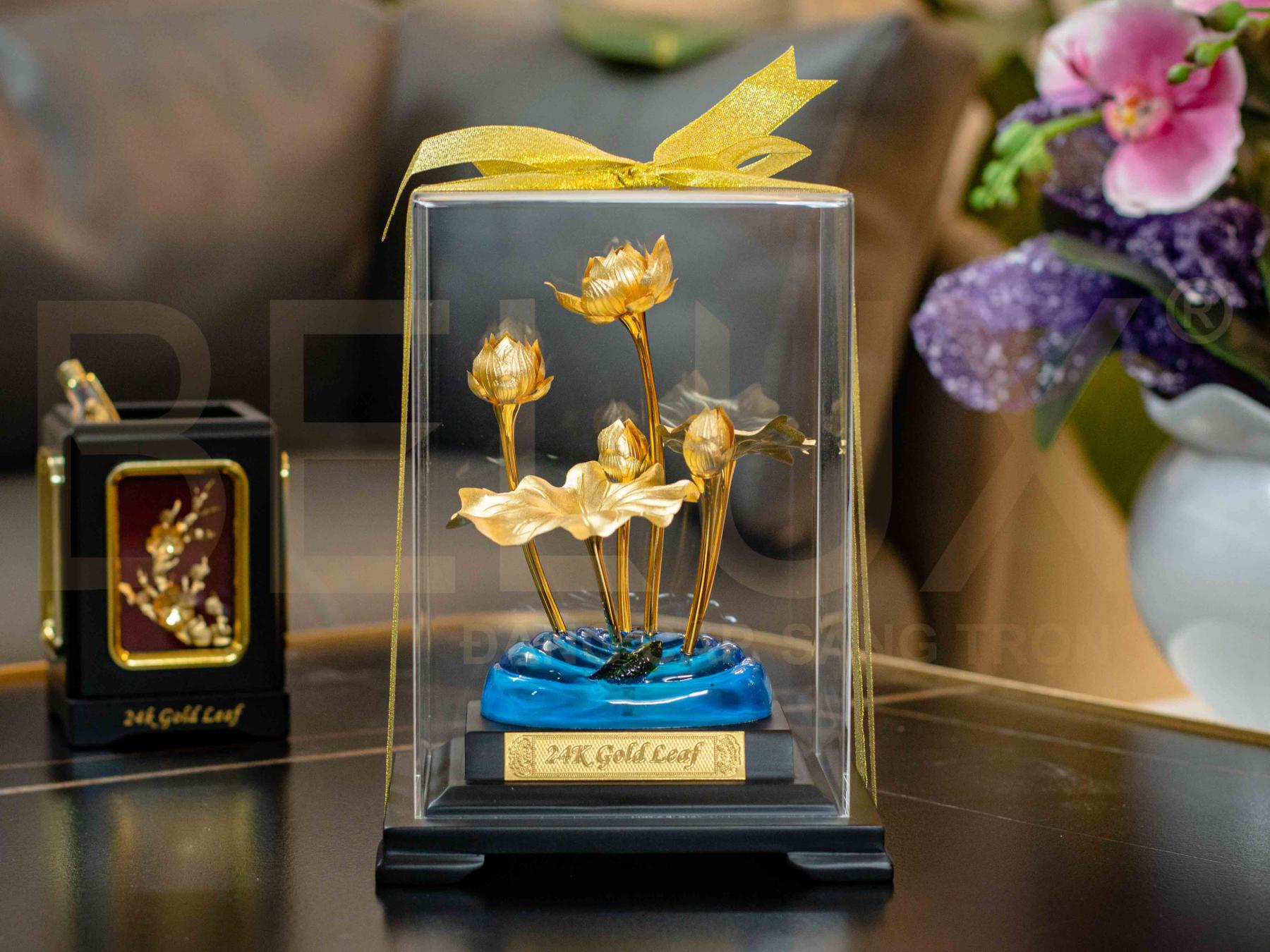 Hồ Hoa Sen Dát Vàng 24k KT 17x14x22cm