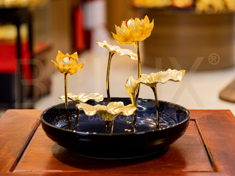 Đĩa Sen Tròn 7 Nhánh Dát Vàng 24k