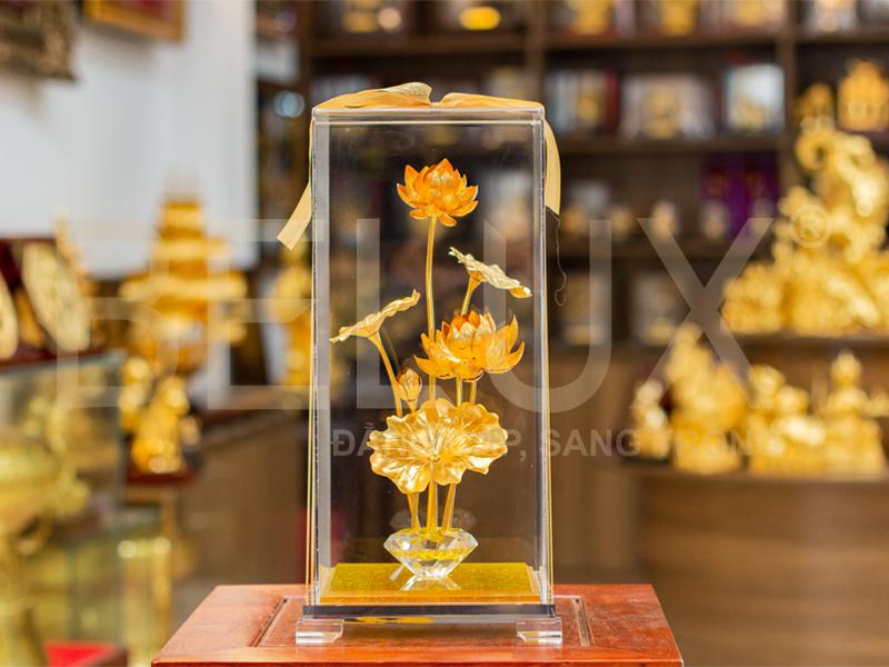 Bình Hoa Sen 6 Nhánh Dát Vàng 24k