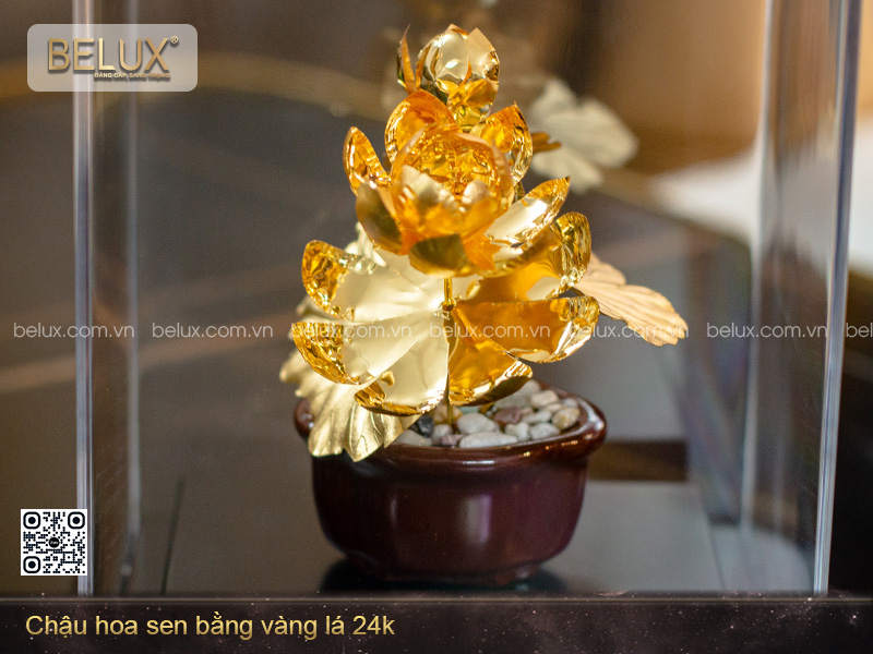 Chậu Hoa Sen Bằng Vàng Lá 24k – Quốc Hoa Tỏa Sáng Vẻ Đẹp Vĩnh Cửu