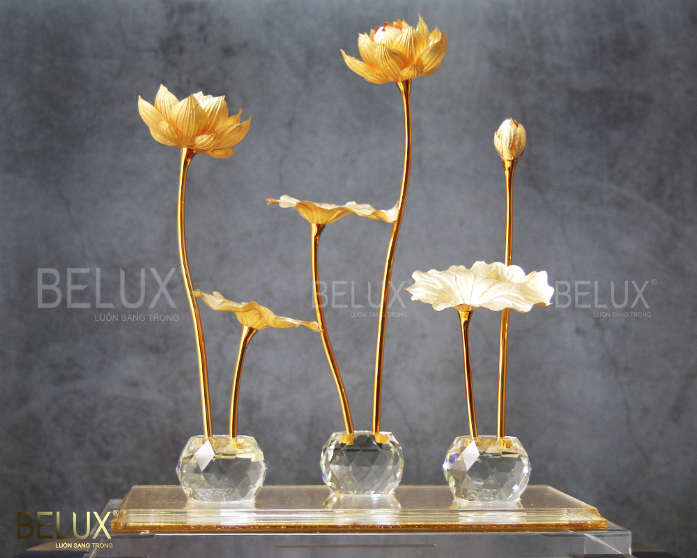 Hồ Hoa Sen Dát Vàng 24K 6 Nhánh