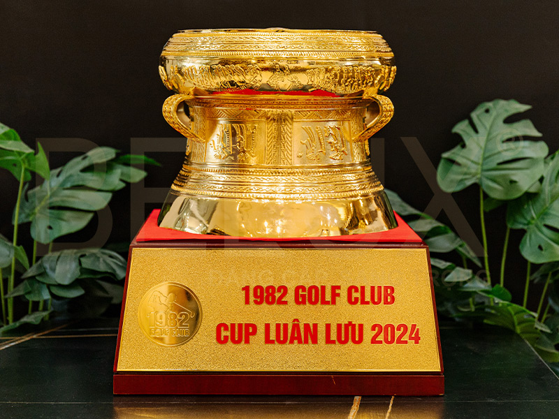 Cup Golf Luân Lưu Bằng Đồng Mạ Vàng 24k
