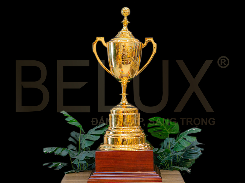 Cup Golf Bằng Đồng Mạ Vàng 24k