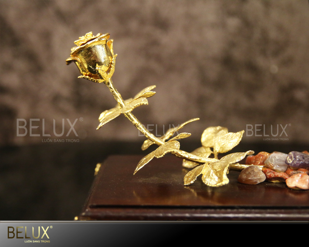 Đế bút hoa hồng mạ vàng 24k mẫu 1