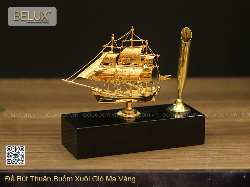 Đế bút Thuận buồm xuôi gió mạ vàng 24k