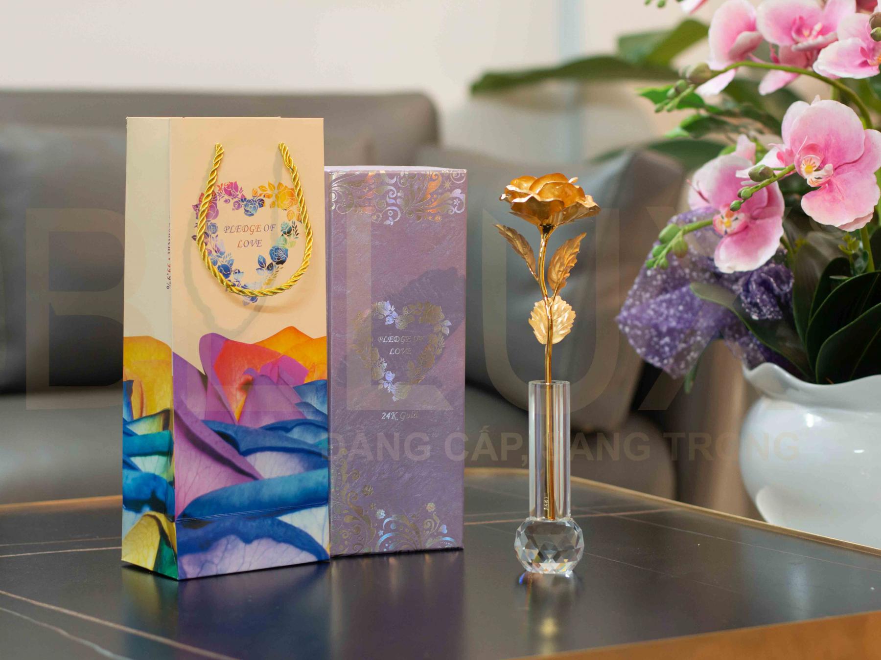 Lọ Hoa Hồng Dát Vàng 24k