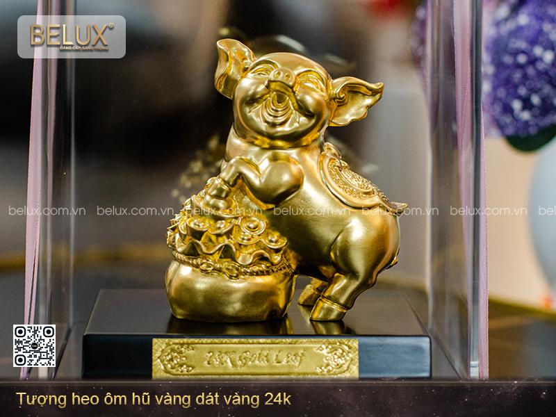 Tượng heo ôm hũ vàng dát vàng 24K