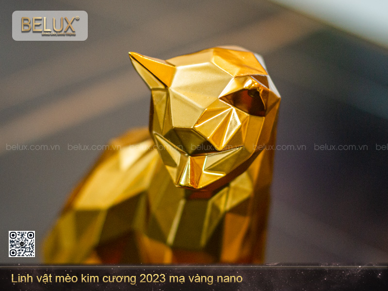 Tượng Mèo Kim Cương mạ vàng nano