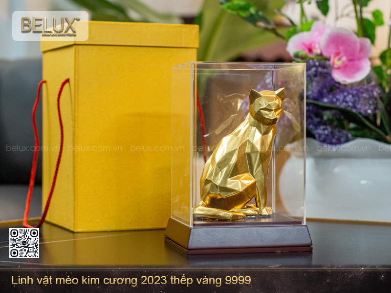Tượng Mèo Kim Cương thếp vàng 9999
