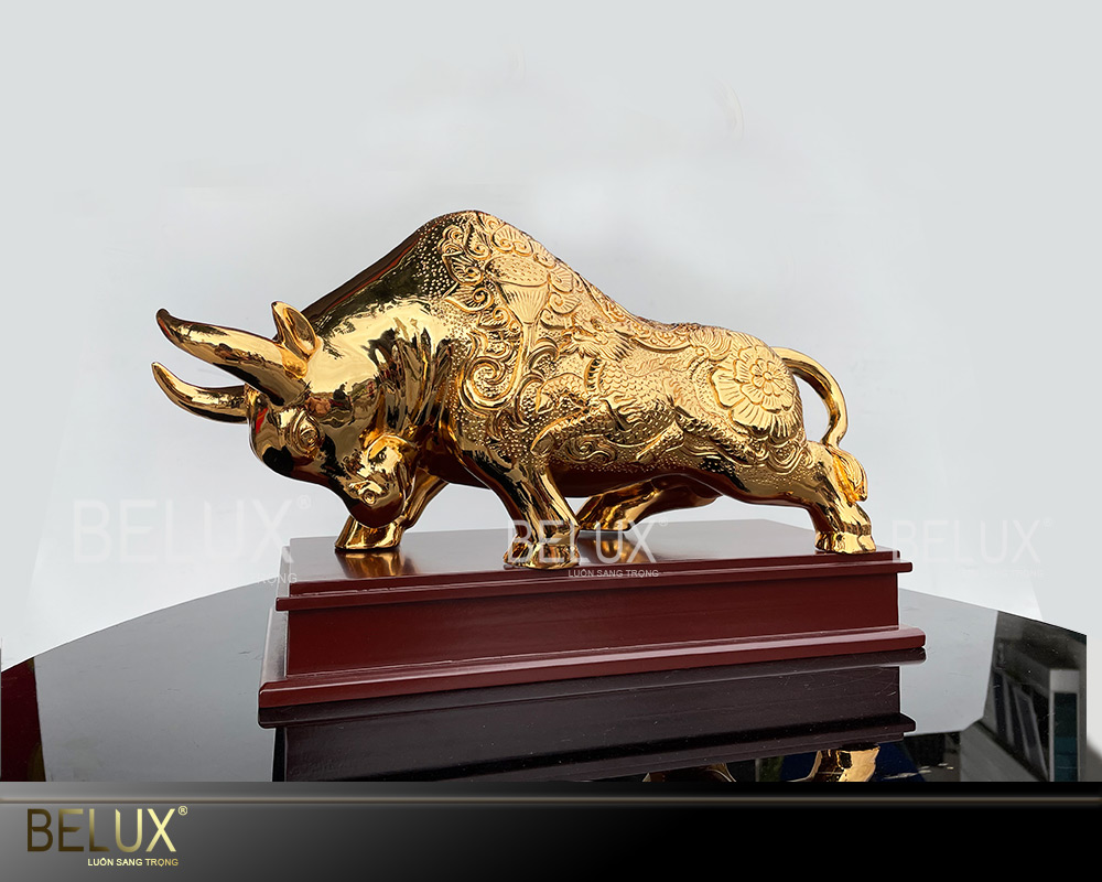 Tượng Bò Tài Chính Mạ Vàng 24k