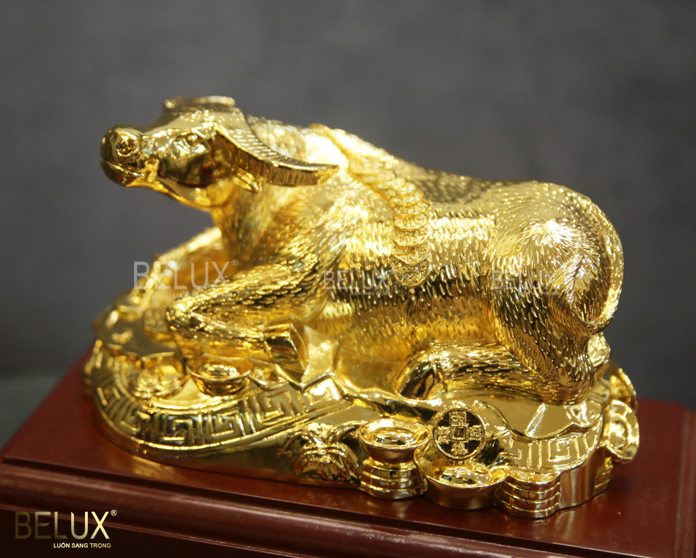 Tượng Trâu Phát Tài Mạ Vàng 24k