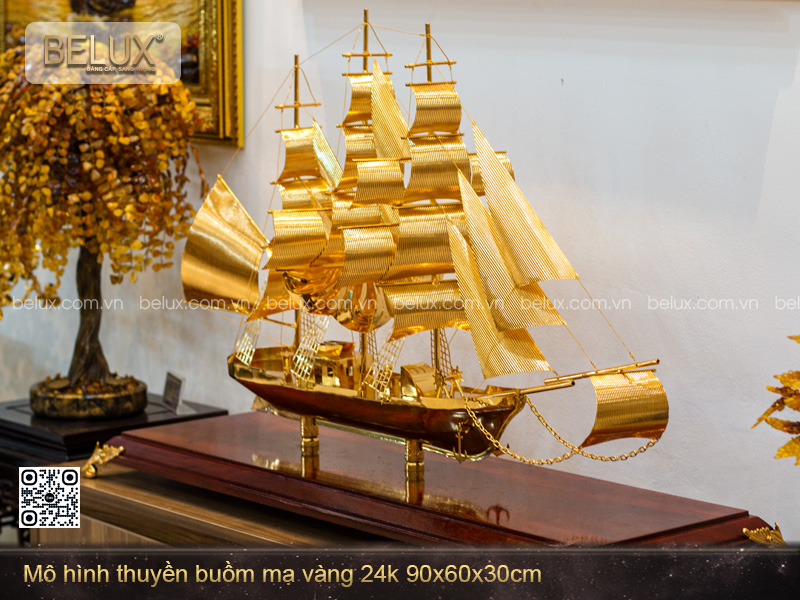 Mô Hình Thuyền Buồm Mạ Vàng 24k - M12
