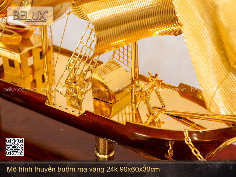 Mô Hình Thuyền Buồm Mạ Vàng 24k - M12
