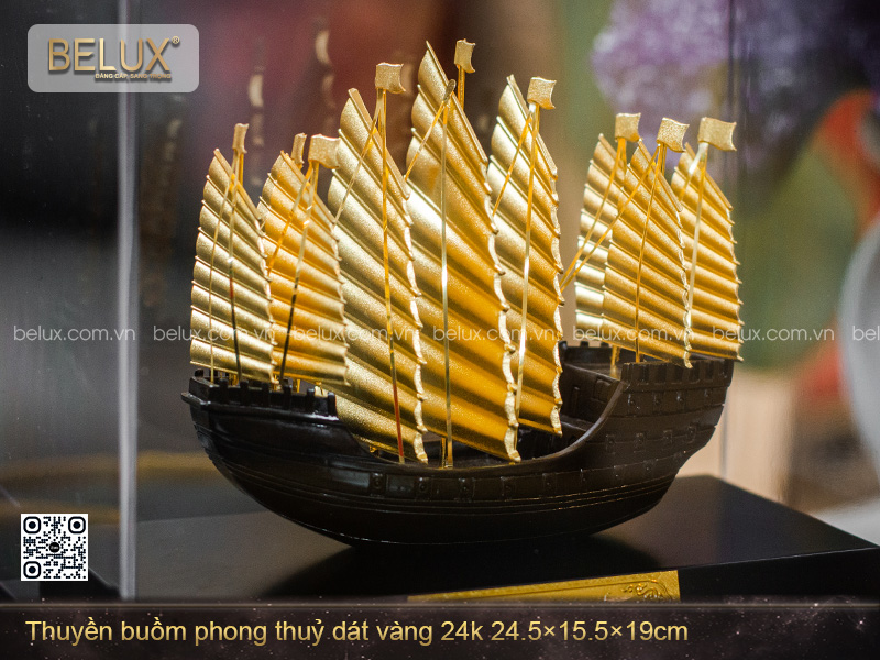 Thuyền Buồm Phong Thuỷ Dát Vàng 24k - M7