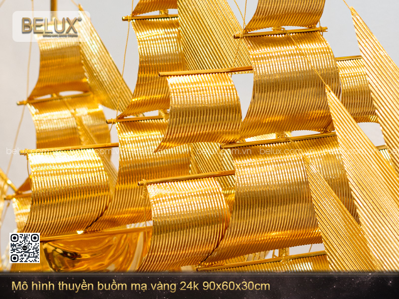 Mô Hình Thuyền Buồm Mạ Vàng 24k - M12