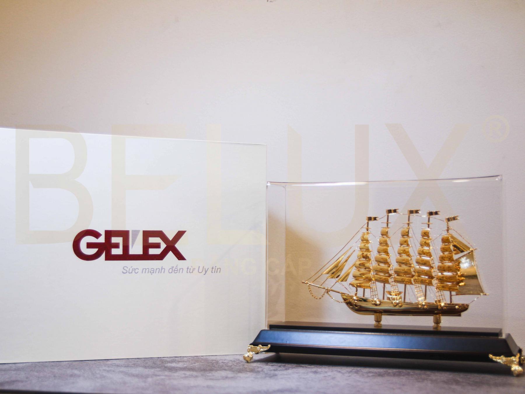 Lô mô hình thuyền buồm mạ vàng 24k theo yêu cầu của Gelux
