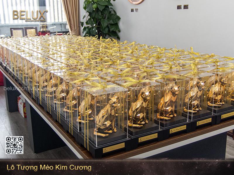 Lô tượng mèo mạ vàng đặt theo đơn yêu cầu