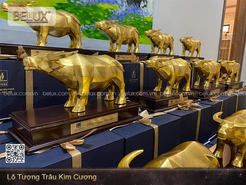 Lô tượng trâu kim cương theo đơn đặt hàng