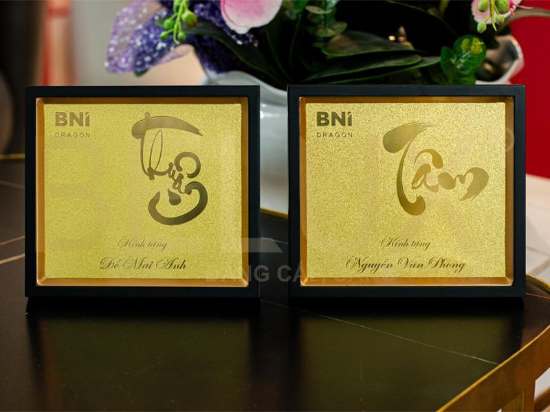 Tranh chữ thiết kế theo yêu cầu kt 18x20cm