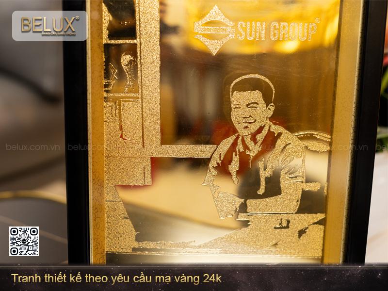 Tranh chân dung mạ vàng thiết kế theo yêu cầu