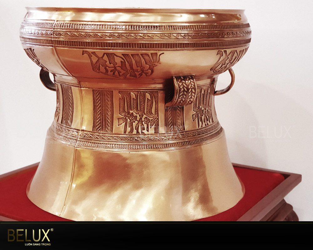 Quả trống đồng Ngọc Lũ hoa văn chìm đường kính 42cm