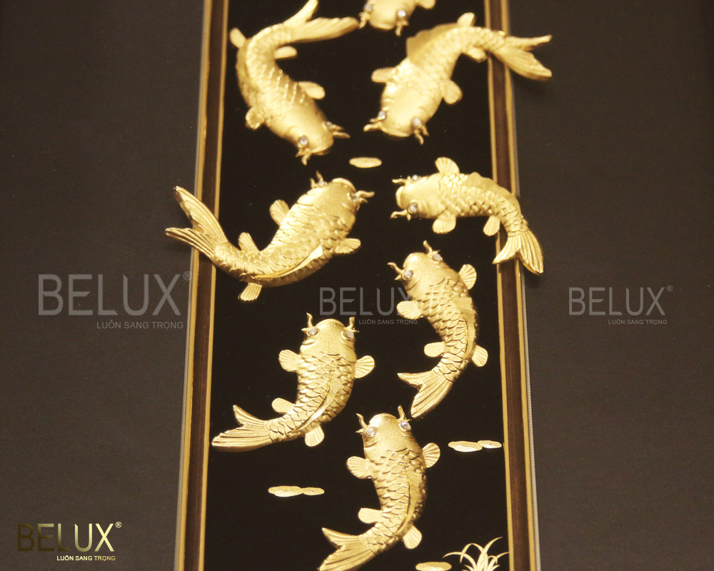 Tranh cửu ngư quần hội dát vàng 24k 63x40cm