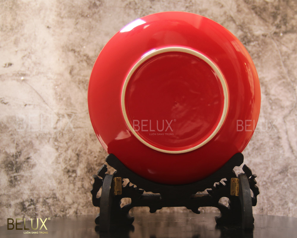 Đĩa cá chép hoa sen dát vàng 24K D20 nền đỏ