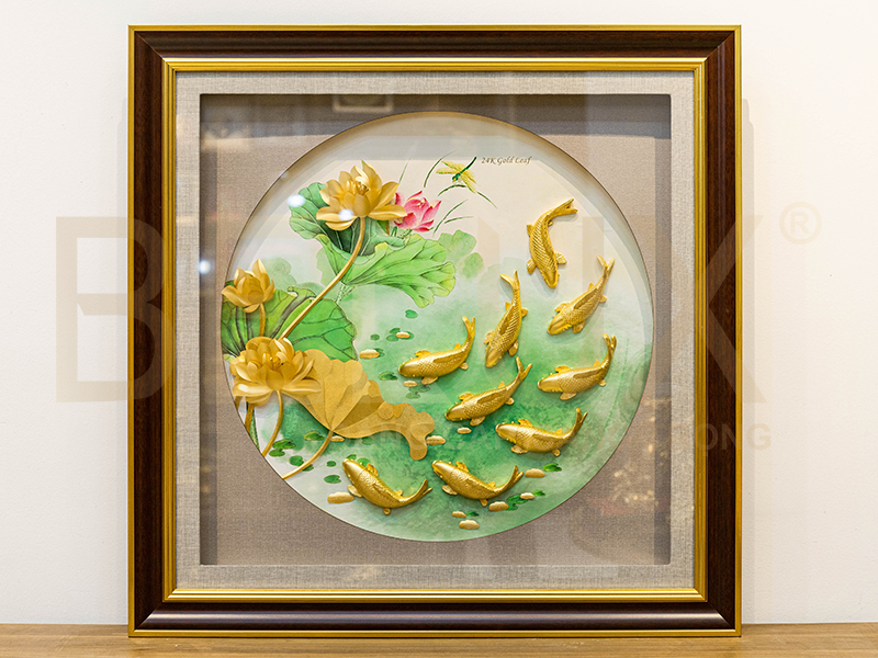 Tranh Cửu Ngư Quần Hội Dát Vàng 24k 81x81cm
