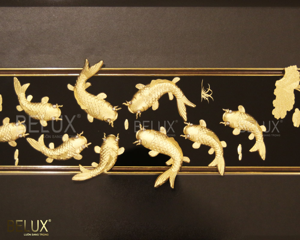 Tranh cửu ngư quần hội dát vàng 24k 63x40cm