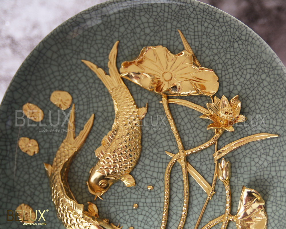Đĩa Cá Chép Hoa Sen Dát Vàng 24K D20 Xanh Ngọc