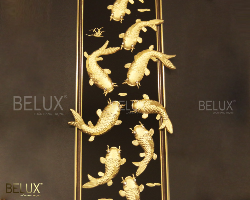 Tranh cửu ngư quần hội dát vàng 24k 63x40cm