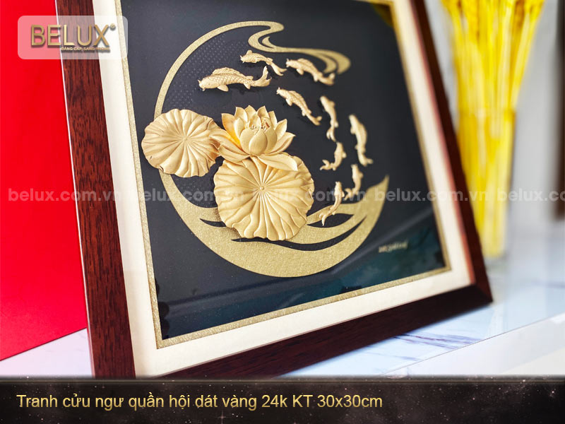 Tranh Cửu Ngư quần hội dát vàng 24k