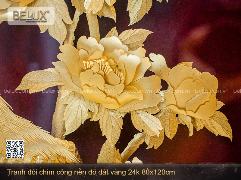 Tranh Đôi Chim Công Nền Đỏ Dát Vàng 24k