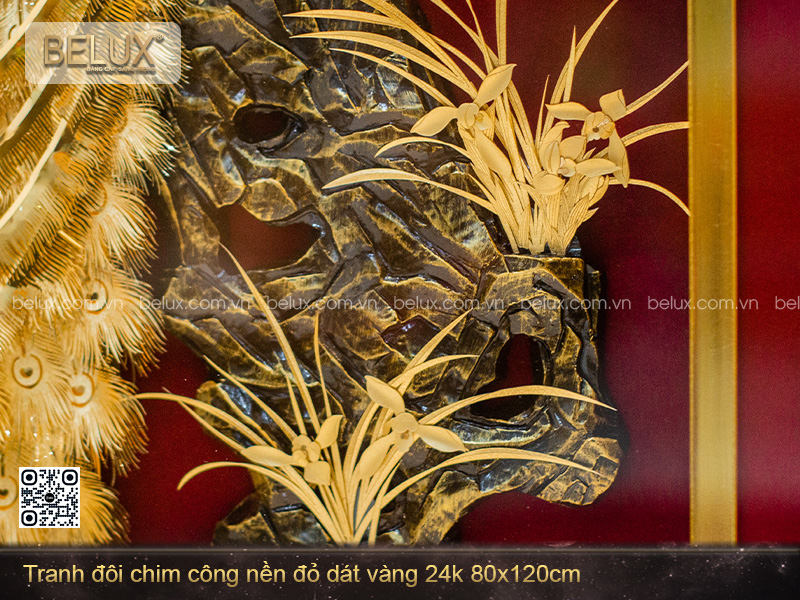 Tranh Đôi Chim Công Nền Đỏ Dát Vàng 24k