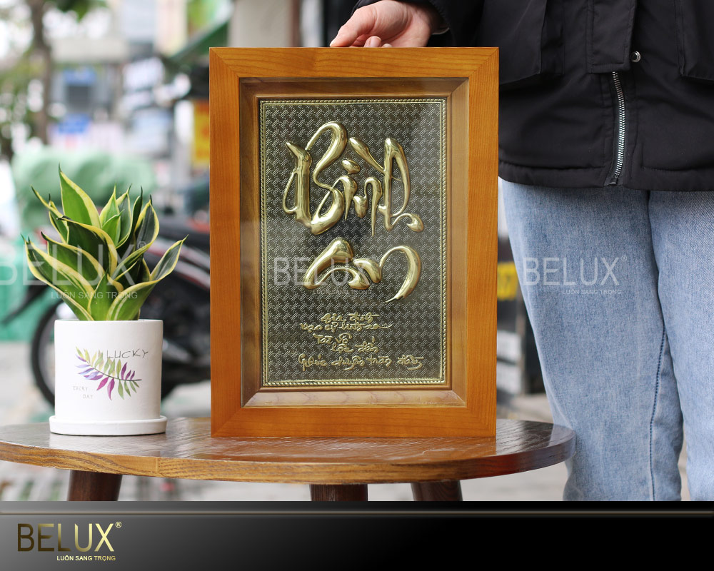 Tranh chữ Bình An bằng đồng