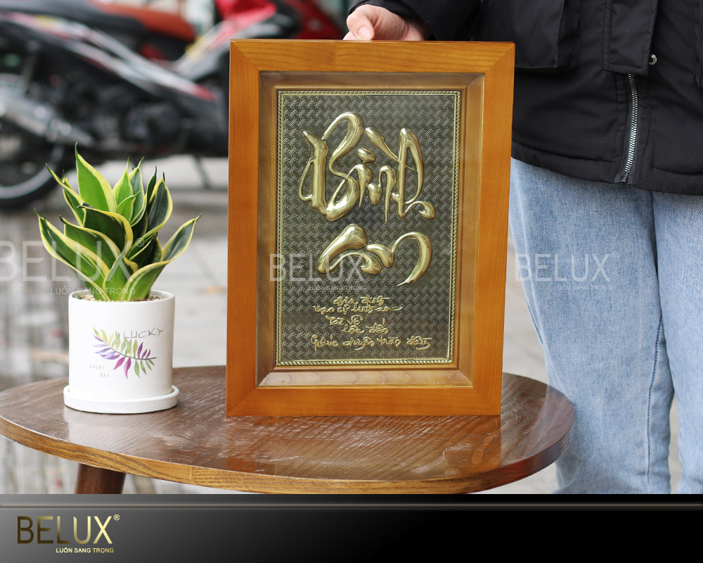 Tranh chữ Bình An bằng đồng