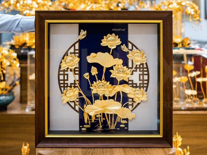 Tranh Hoa Sen Dát Vàng 24k 60x60cm