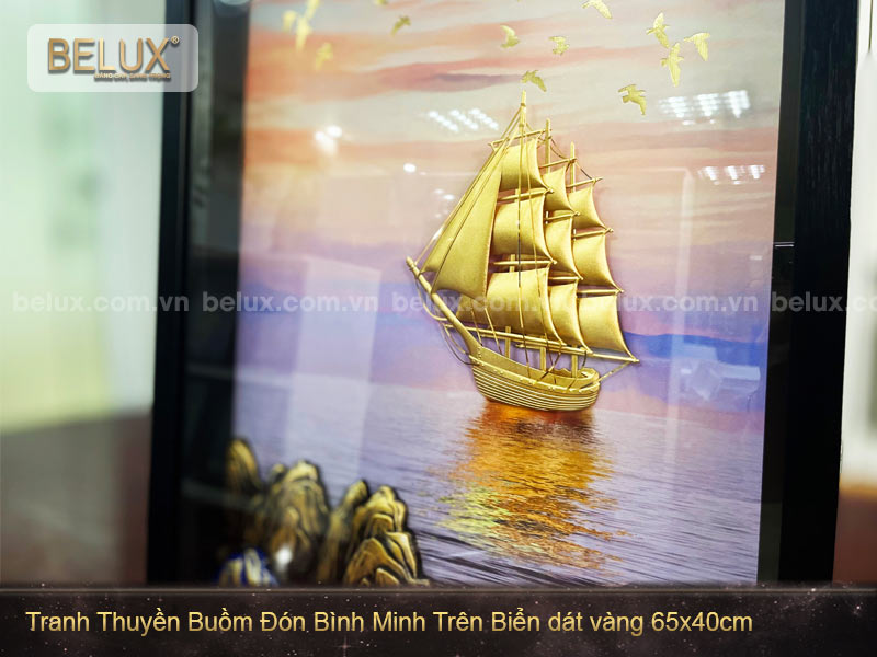 Tranh Thuyền Buồm đón Bình Minh trên biển