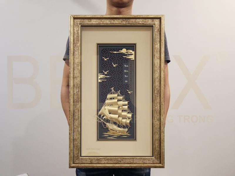 Tranh dát vàng thuận buồm xuôi gió