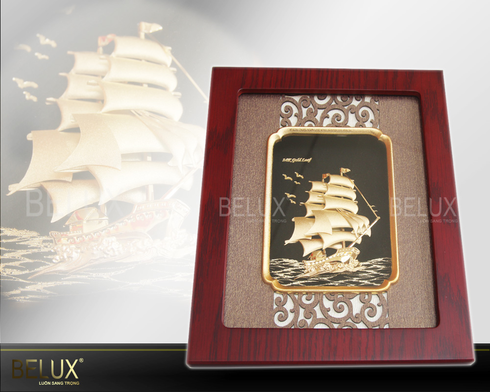 Tranh thuận buồm xuôi gió dát vàng 24k