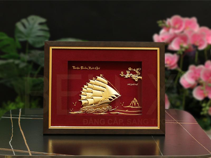 Tranh Thuận Buồm Xuôi Gió Dát Vàng 24k 39x30cm