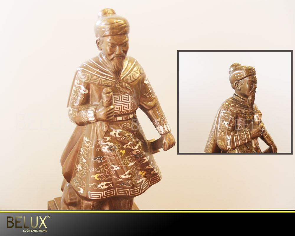 Tượng Trần Hưng Đạo Đồng Đỏ Khảm Ngũ Sắc – Cao 70cm