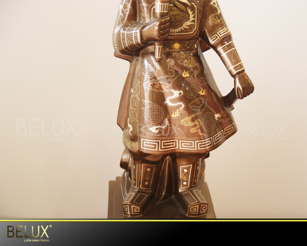 Tượng Trần Hưng Đạo Đồng Đỏ Khảm Ngũ Sắc – Cao 70cm